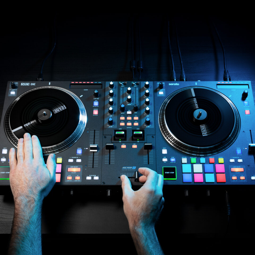 DJ garso pultas Rane One
