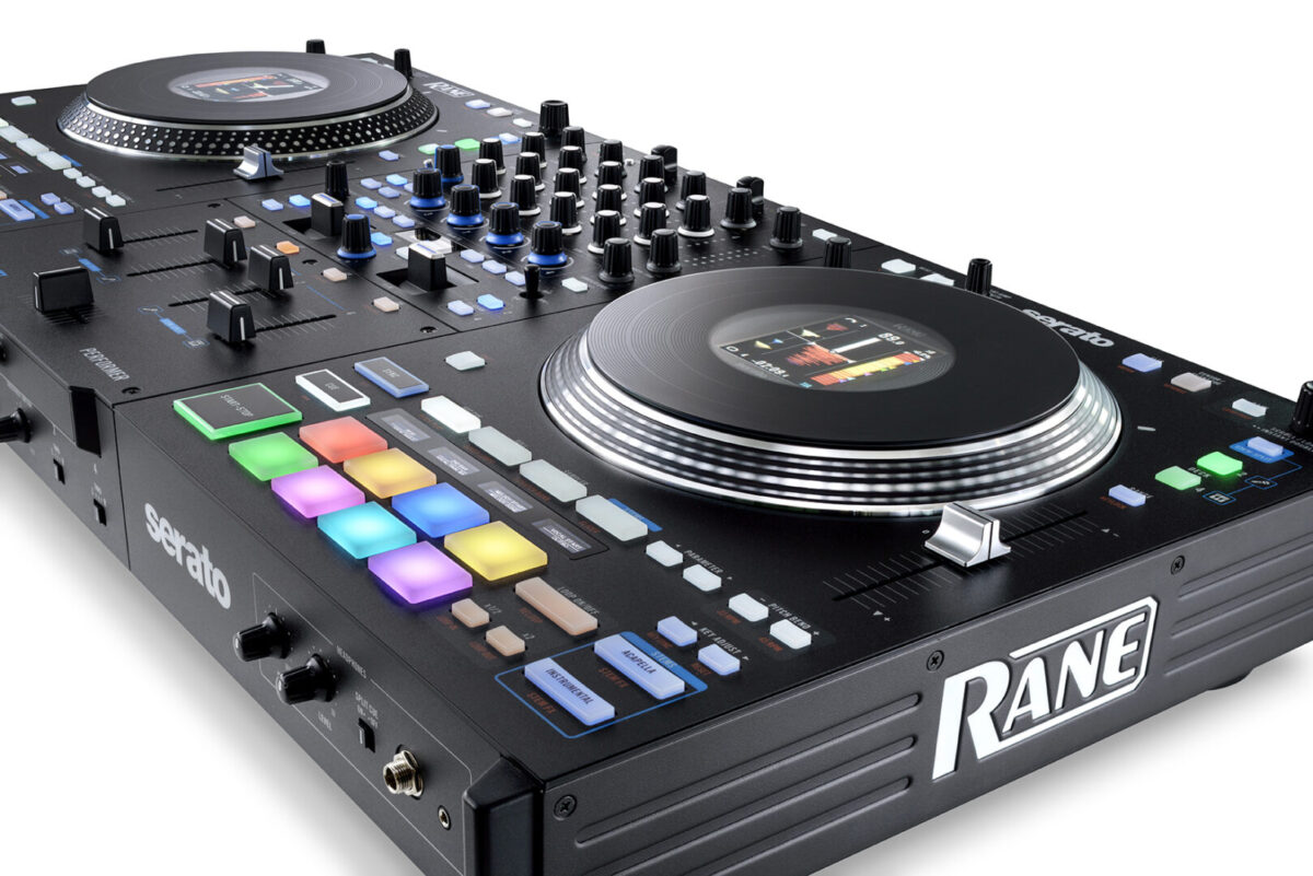 DJ garso pultas Rane Performer